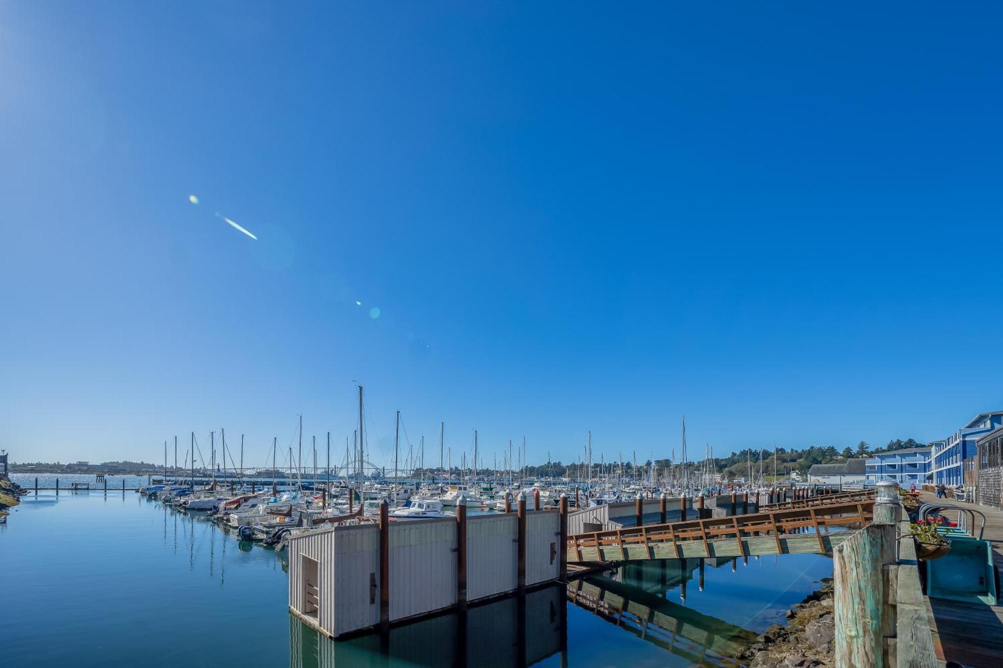 The Embarcadero Condos Newport Room photo